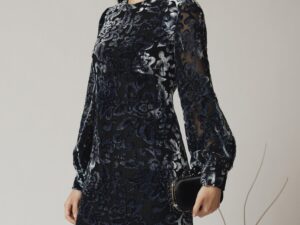 Rochie DY Fashion eleganta din tull neagra cu insertii din catifea gri