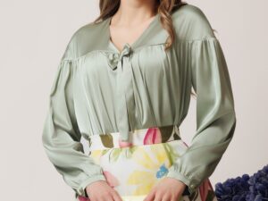 Bluza DY Fashion eleganta din satin verde fistic cu funda si pliuri