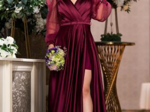 Rochie de seara Eliana magenta satinata cu aplicatii pretioase