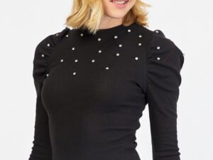 Bluza casual cu umeri bufanti si ornamente stralucitoare