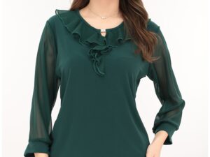 Bluza eleganta verde-smarald cu volanase la decolteu