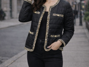 Reducere  Jacheta dama neagra scurta cu guler rotund