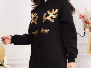 Pulover negru lejer cu model din paiete tip ren