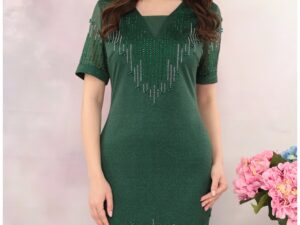 Rochie eleganta verde-smarald cu strasuri si glitter discret