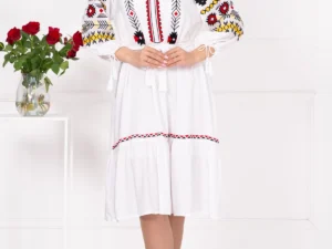 Rochie traditionala alba Ines brodata cu motive populare