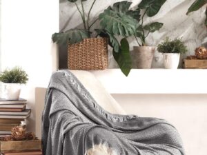 Patura Vanity