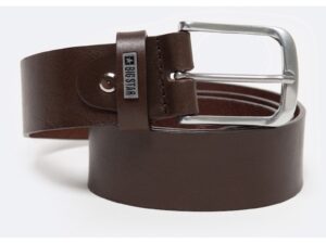 Curea de piele cu o catarama argintie