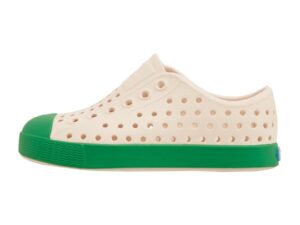 Tenisi uni cu perforatii - Verde/Alb fildes