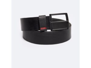 Curea neagra de piele