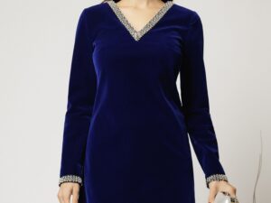 Rochie DY Fashion bleumarin din catifea fixa cu perle la decolteu si maneci