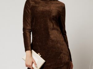 Rochie DY Fashion maro dreapta din catifea velurata