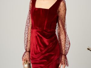 Rochie eleganta din catifea bordo cu maneci din tull cu buline