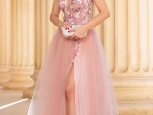 Rochie lunga roz Palmira cu fusta din tulle si bust decorat cu flori