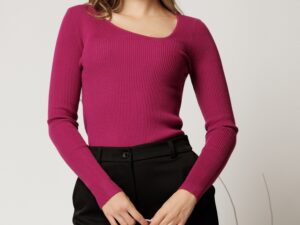 Bluza casual din tricot reiat magenta cu decolteu in colt