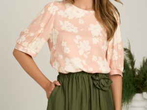 Bluza roz cu flori din viscoza cu croi drept