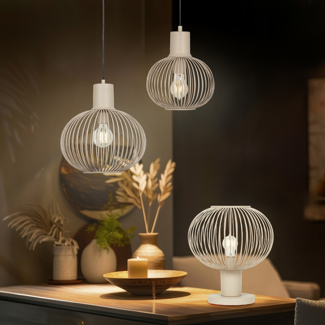 Reducere 20% - Lustra Gila, TRIO, 23x150 cm, 10W, 1x E27, metal, bej/negru 2 TRIO