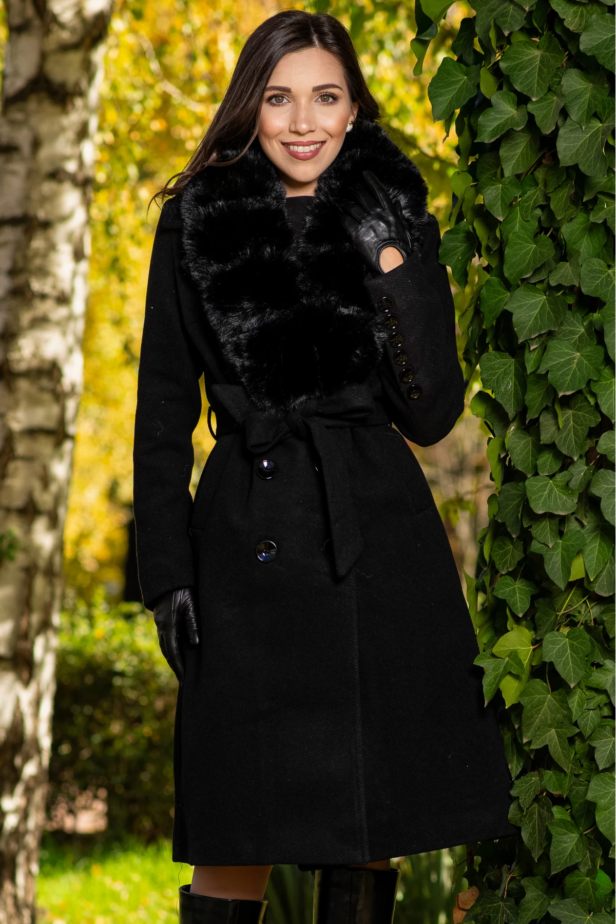 Reducere 10% - Palton dama negru lung Flavia elegant cu blana la guler 1 Palton dama negru lung Flavia elegant cu blana la guler