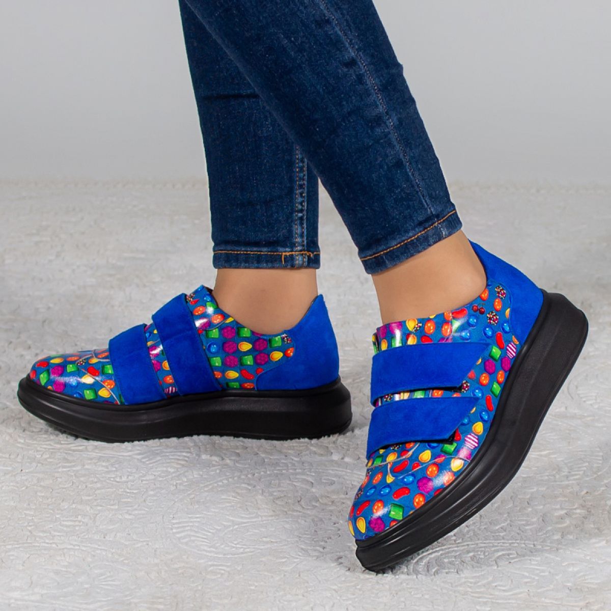 Reducere 30% - Pantofi casual Blue Candy Crush din piele cu barete 1 Pantofi casual Blue Candy Crush din piele cu barete