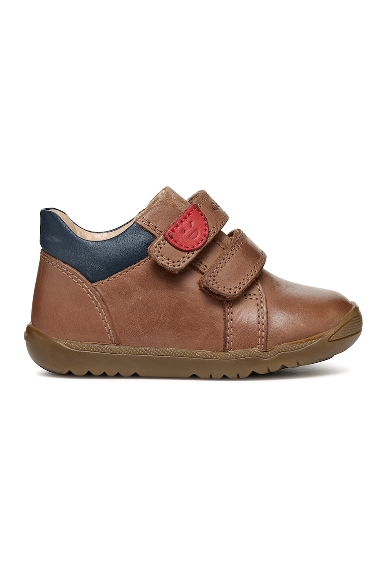 Reducere 63% - Pantofi sport cu insertii de piele intoarsa - Maro scortisoara 1 Pantofi sport cu insertii de piele intoarsa - Maro scortisoara