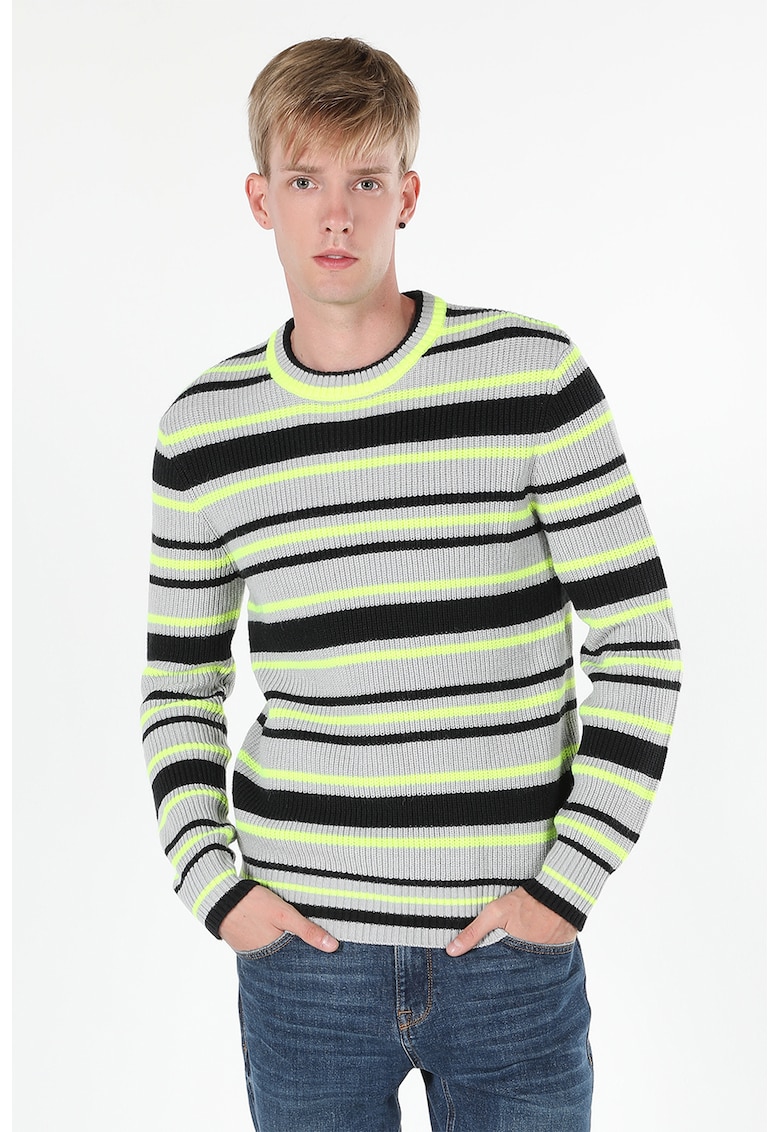 Reducere 85% - Pulover cu model in dungi - Verde/Negru/Gri deschis 1 Pulover cu model in dungi - Verde/Negru/Gri deschis