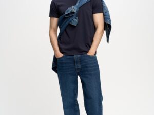 Tricou cu decolteu la baza gatului Basic