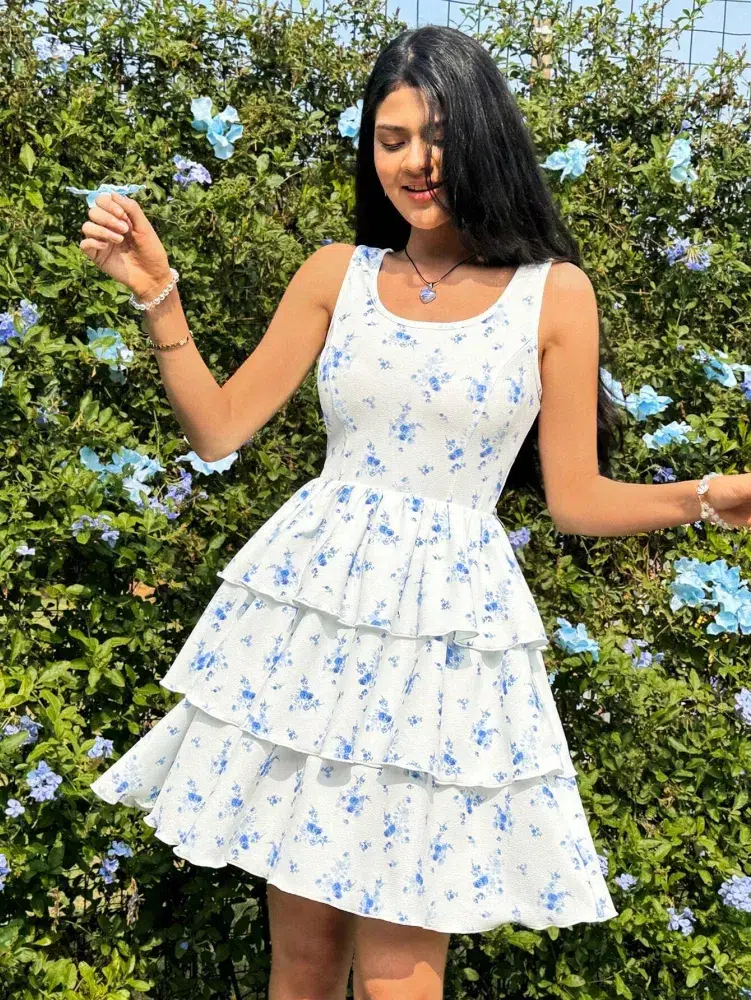 Reducere 69% - Rochie Amilda, scurta cu imprime... 2 scurta cu imprime...
