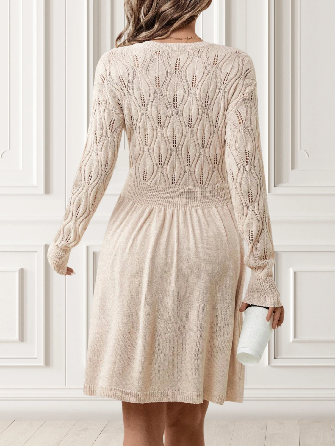 Reducere 66% - Rochie bej eleganta cu detalii c... 2 Reducere 66% - Rochie bej eleganta cu detalii c... - imagine 2
