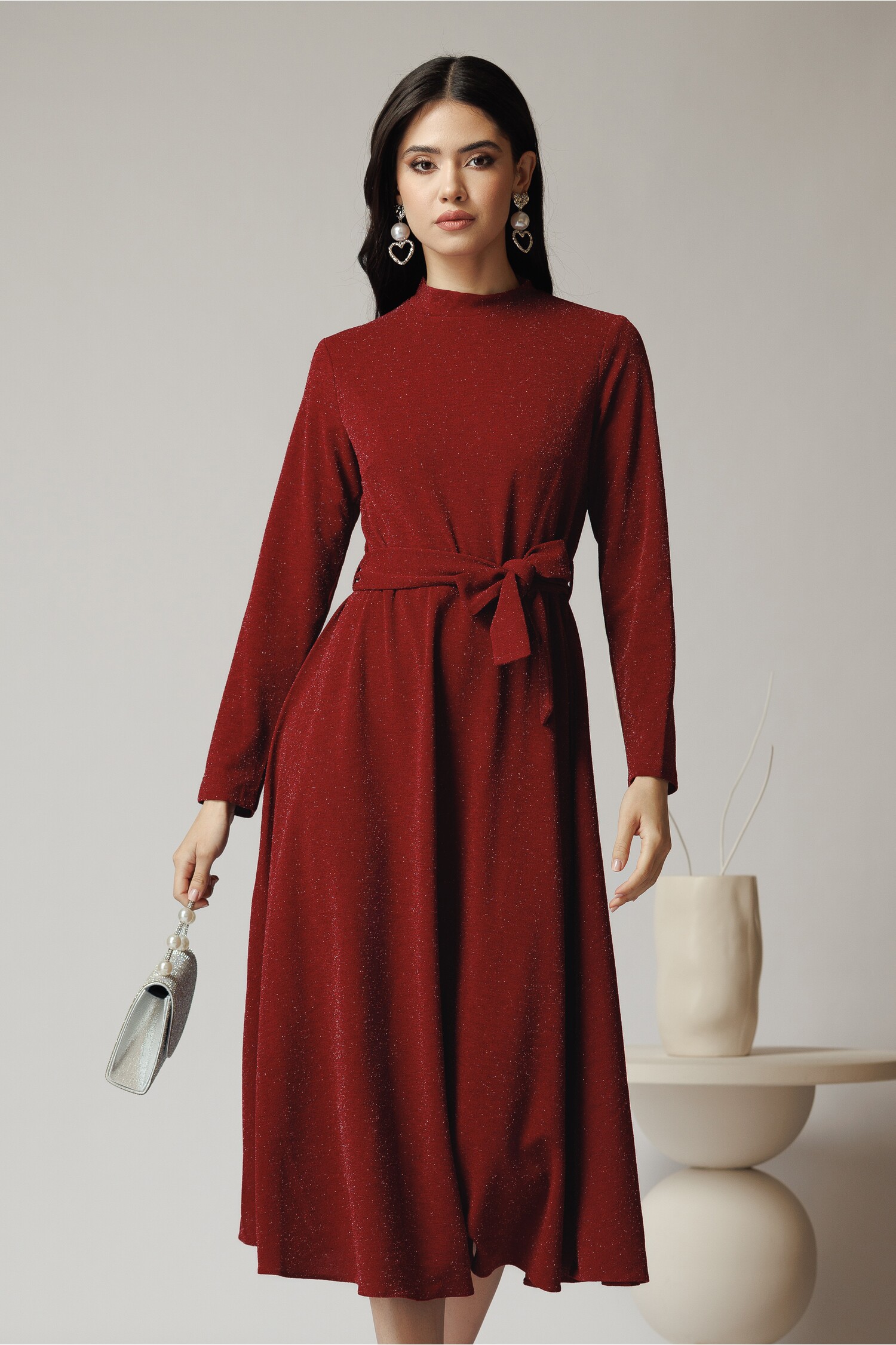 Reducere 64% - Rochie DY Fashion eleganta din lurex bordo cu cordon in talie 1 Rochie DY Fashion eleganta din lurex bordo cu cordon in talie
