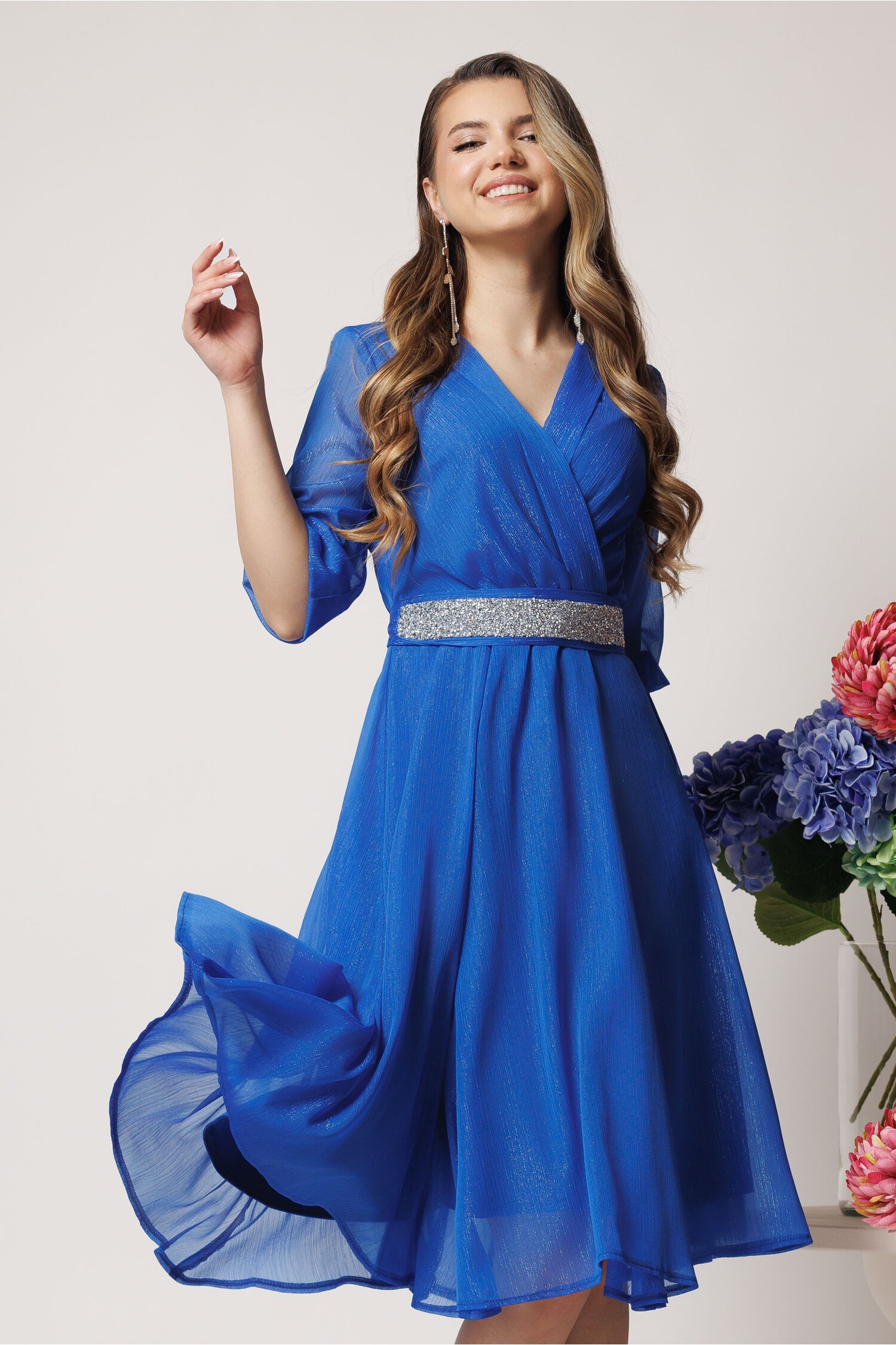 Reducere 60% - Rochie Dy Fashion eleganta din voal albastra cu fir stralucitor si cordon 1 Rochie Dy Fashion eleganta din voal albastra cu fir stralucitor si cordon