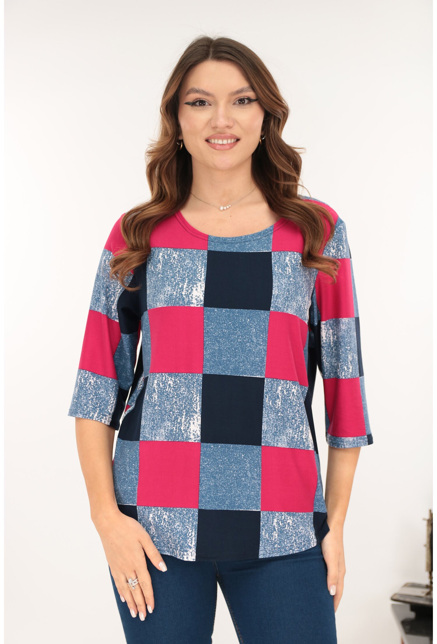 Reducere 50% - Bluza din bumbac cu patrate albastre si fucsia 1 Bluza din bumbac cu patrate albastre si fucsia