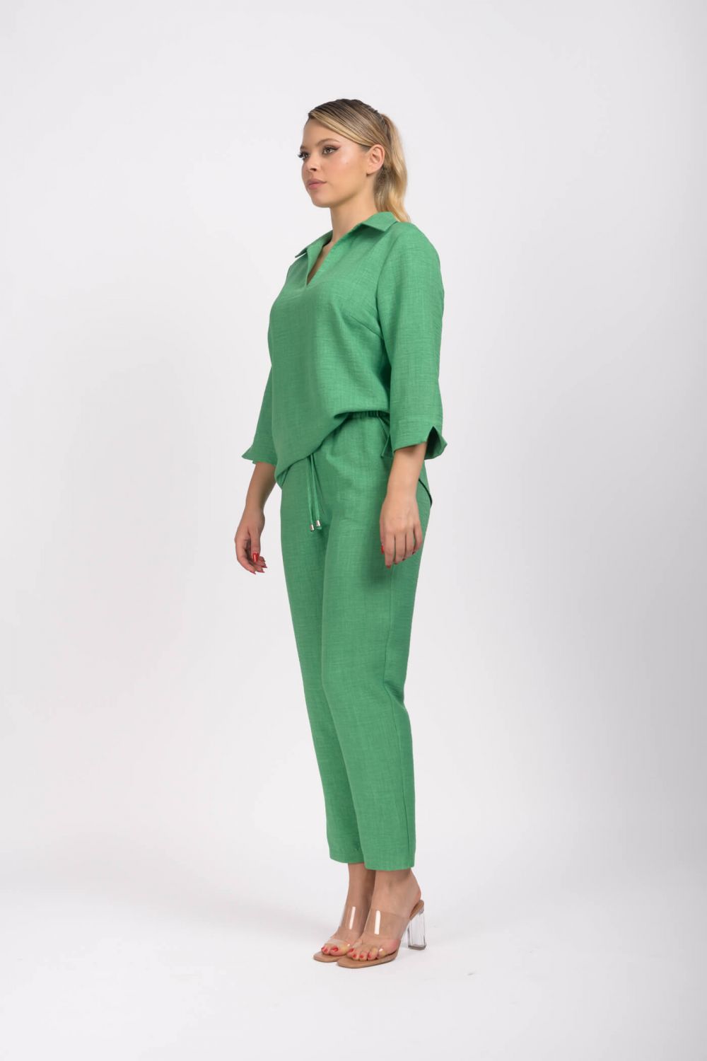 Reducere 5% - Bluza dama verde din vascoza 1 Bluza dama verde din vascoza