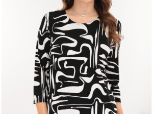 Bluza neagra din vascoza cu desen geometric alb