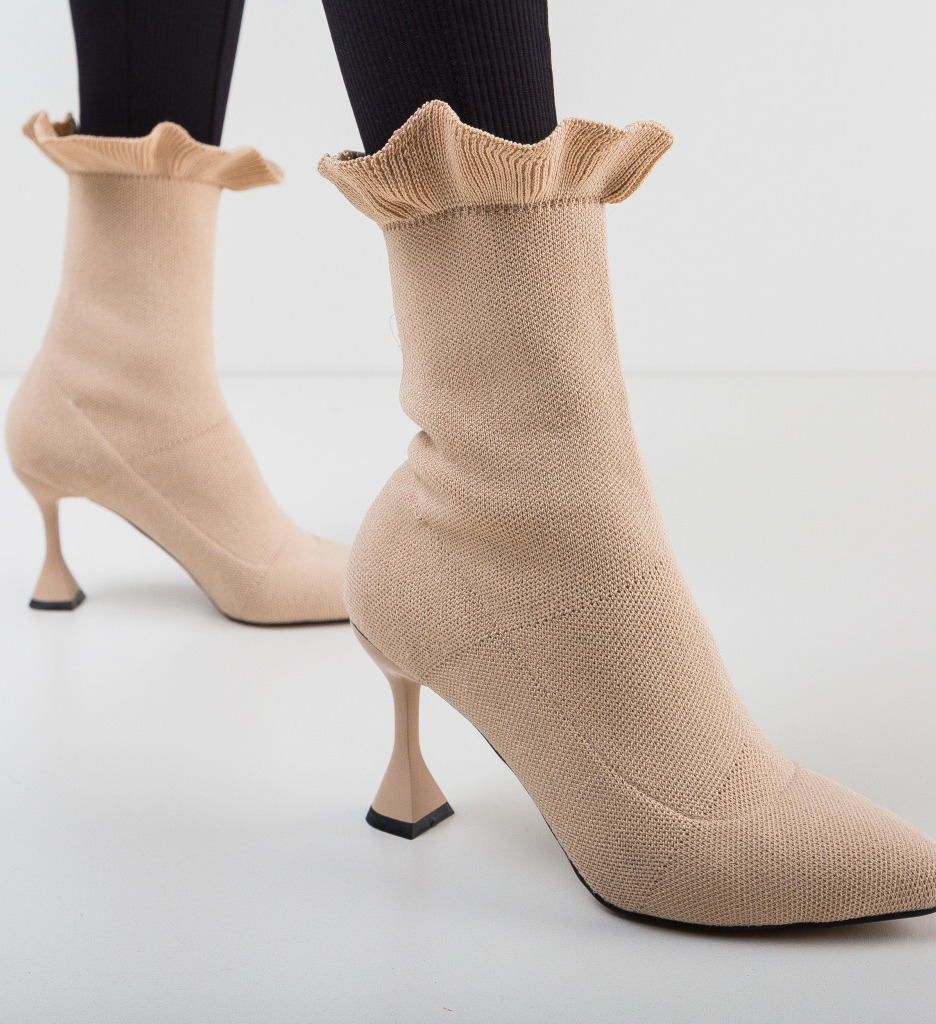 Reducere 66% - Botine Serela Nude 2 Reducere 66% - Botine Serela Nude - imagine 2