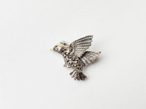 Brosa pasare colibri din argint 925 cu pietre foarte fine de marcasite