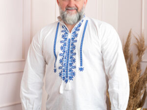 Camasa barbateasca traditionala alba cu motiv floral albastru Dragos