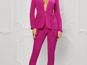 Compleu elegant fucsia format din sacou cambrat si pantaloni conici cu talie inalta