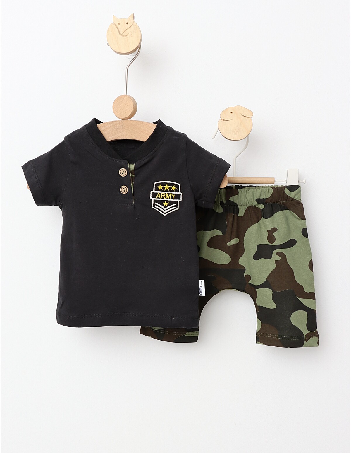 Reducere 40% - Costumas de vara Army camuflaj cu negru 1 Costumas de vara Army camuflaj cu negru
