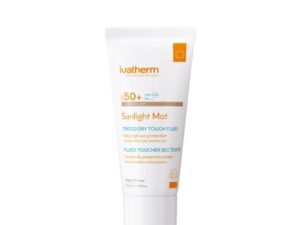 Fluid colorat matifiant Sunlight Mat Tinted Dry Touch