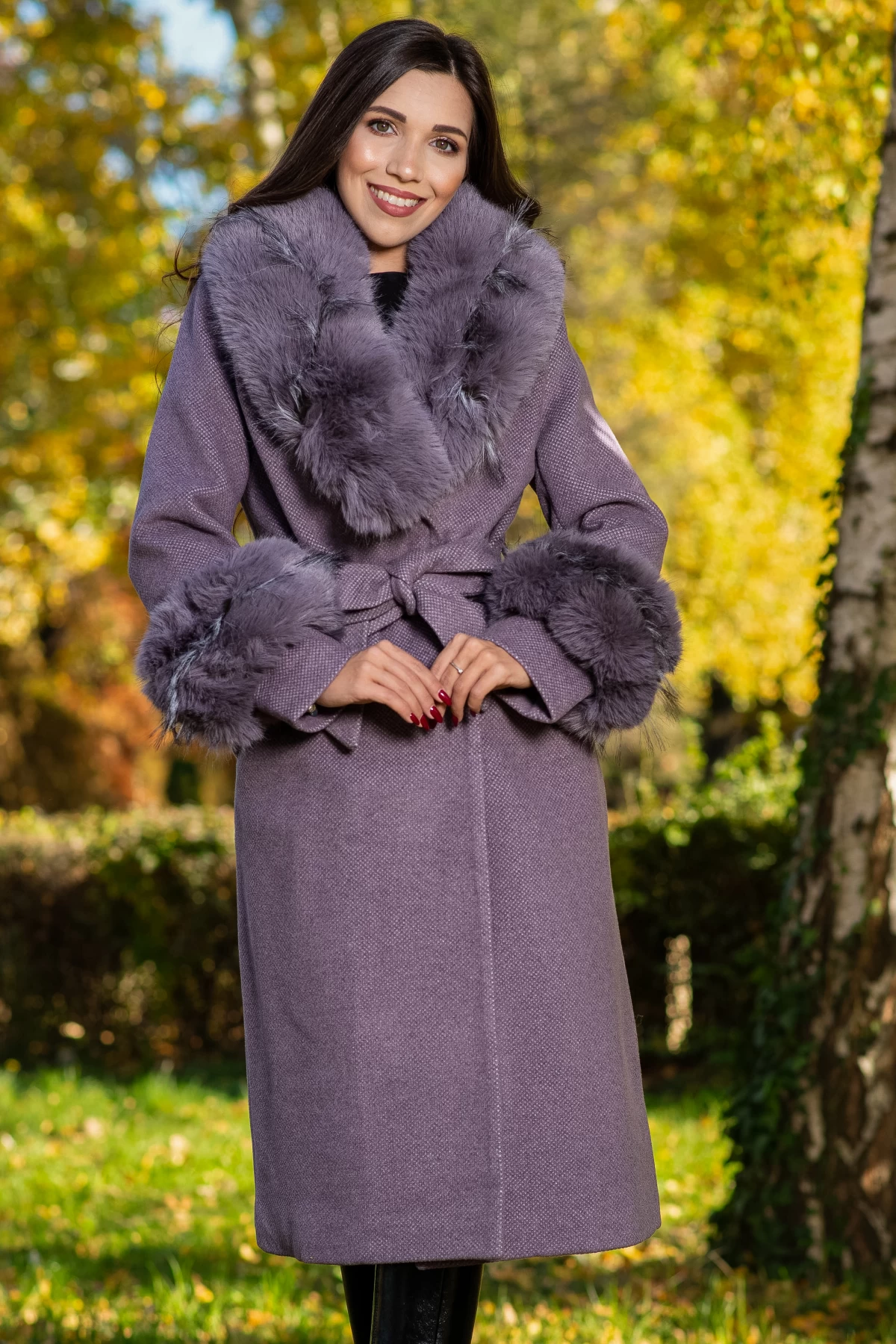 Reducere 30% - Palton dama mov elegant Fabiola din stofa cu guler din blana 1 Palton dama mov elegant Fabiola din stofa cu guler din blana