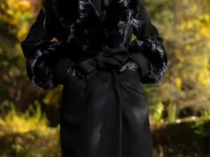 Palton dama negru elegant Fabiola din stofa cu guler din blana