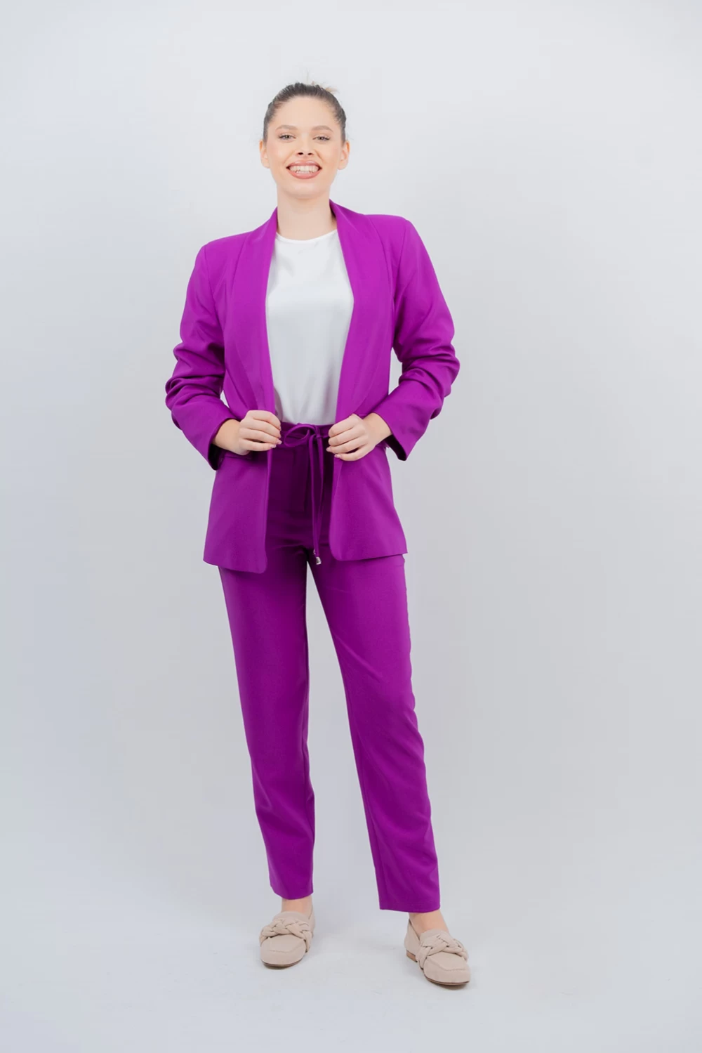 Reducere 15% - Pantaloni dama mov casual cu buzunare laterale si elastic la talie 1 Pantaloni dama mov casual cu buzunare laterale si elastic la talie