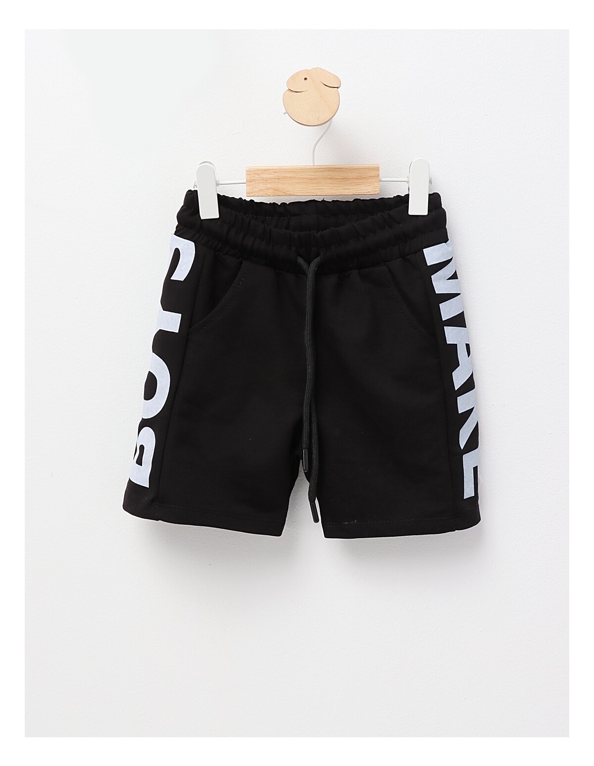 Reducere 20% - Pantaloni scurti Boys Make negru 1 Pantaloni scurti Boys Make negru