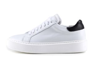 Pantofi sport din piele cu model uni - Negru/Alb murdar