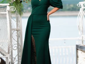 Rochie de nasa lunga Fatima verde cu trena pe o parte