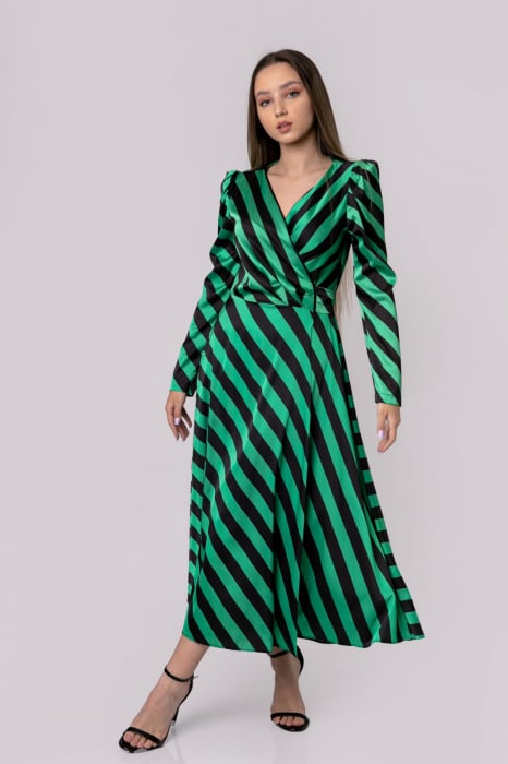 Reducere 64% - Rochie eleganta cu dungi verzi si negre si aspect petrecut 1 Rochie eleganta cu dungi verzi si negre si aspect petrecut