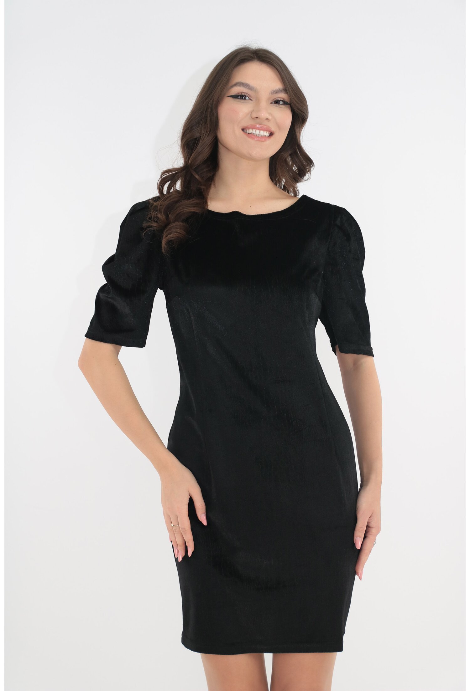 Reducere 84% - Rochie eleganta din catifea neagra cu paiete si funda satinata magenta 1 Rochie eleganta din catifea neagra cu paiete si funda satinata magenta