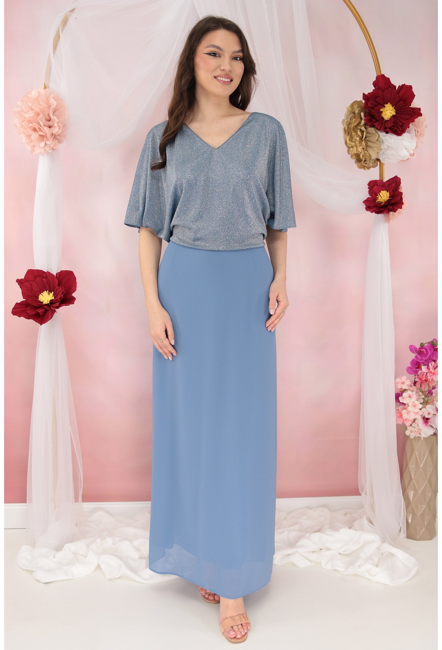Reducere 67% - Rochie lunga bleu cu glitter in partea superioara 1 Rochie lunga bleu cu glitter in partea superioara