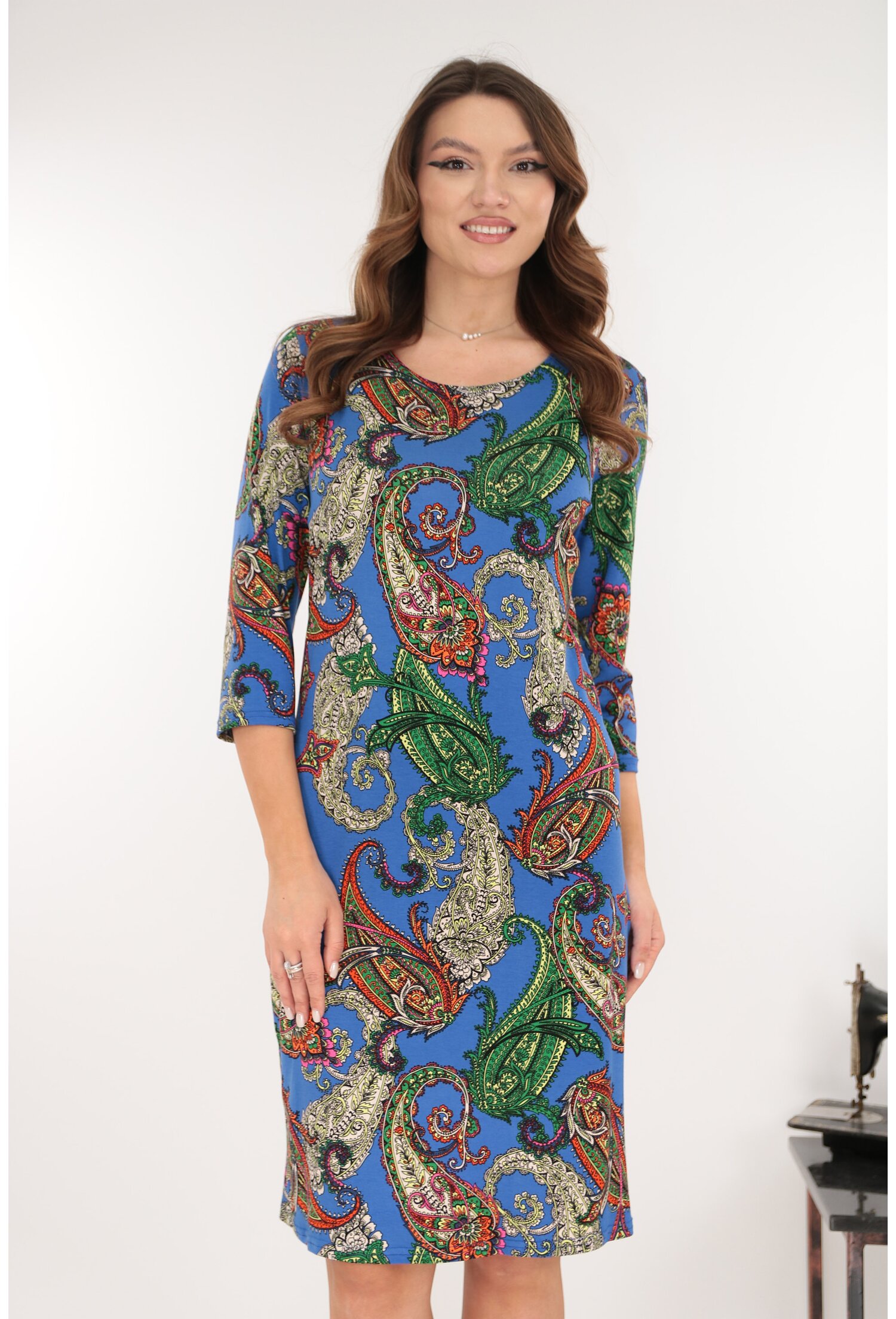 Reducere 53% - Rochie office indigo cu imprimeu abstract verde-orange 1 Rochie office indigo cu imprimeu abstract verde-orange