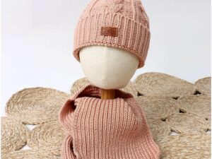 Set caciula cu fular GOLDEN roz prafuit