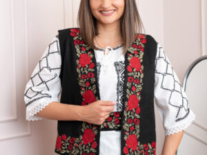 Vesta traditionala neagra cu broderie florala rosie Flora